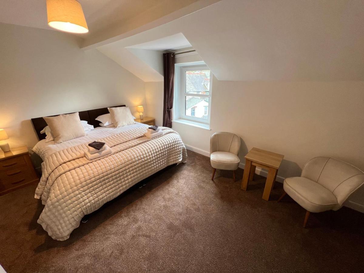 Dolly Waggon Guest House Keswick  Exterior photo