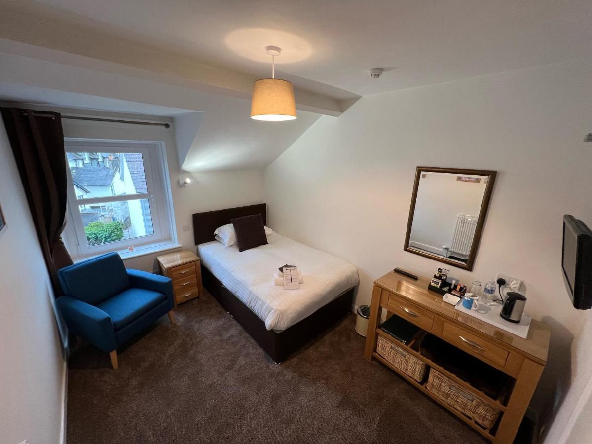 Dolly Waggon Guest House Keswick  Exterior photo