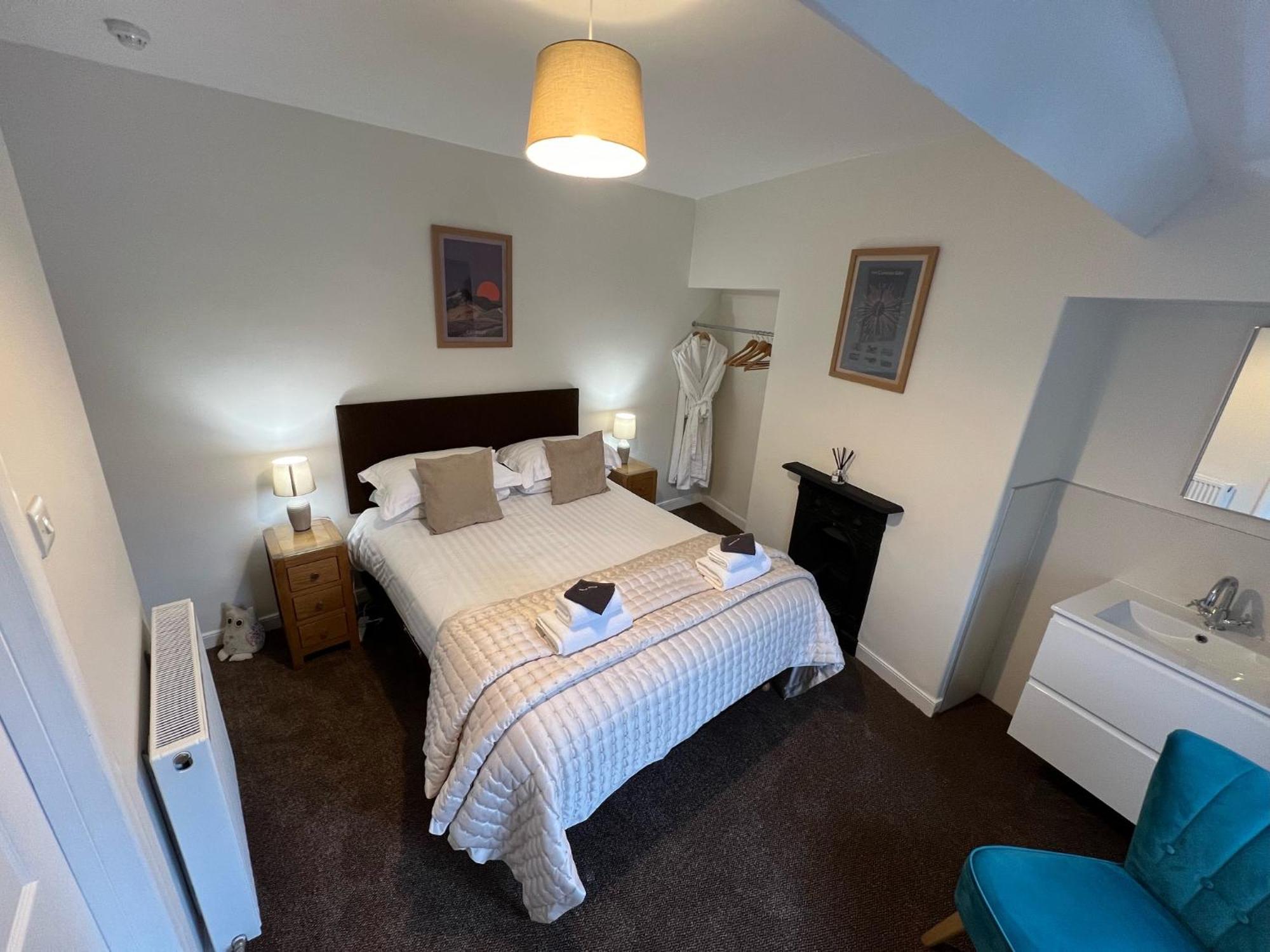 Dolly Waggon Guest House Keswick  Exterior photo